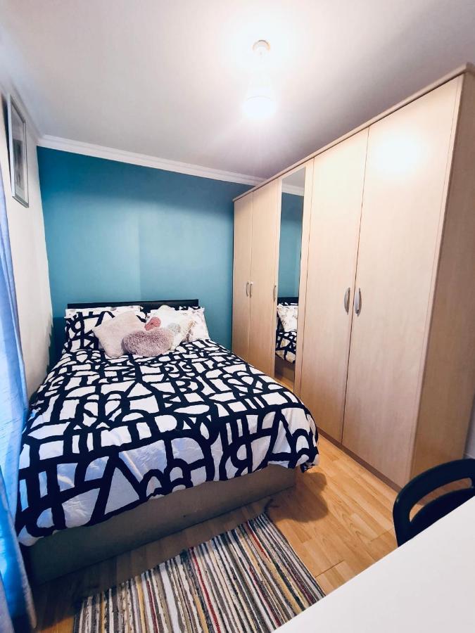 Stunning 3 Bedroom Flat In Stockwell Лондон Екстер'єр фото